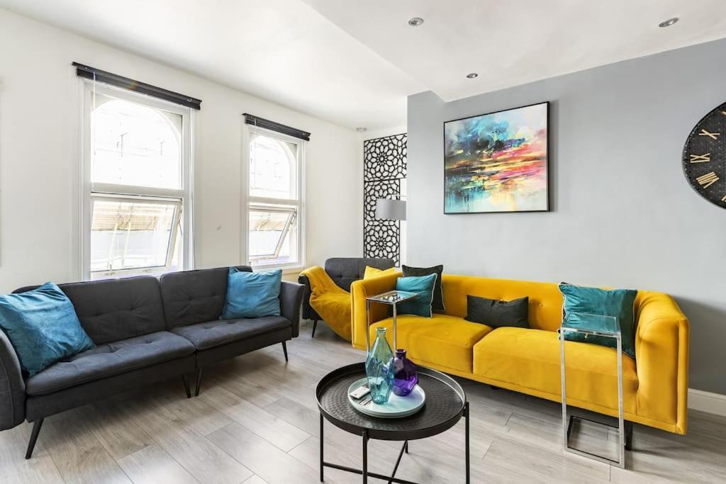 One Bedroom Duplex Apartment Located In Cowley. Oxford Exteriér fotografie